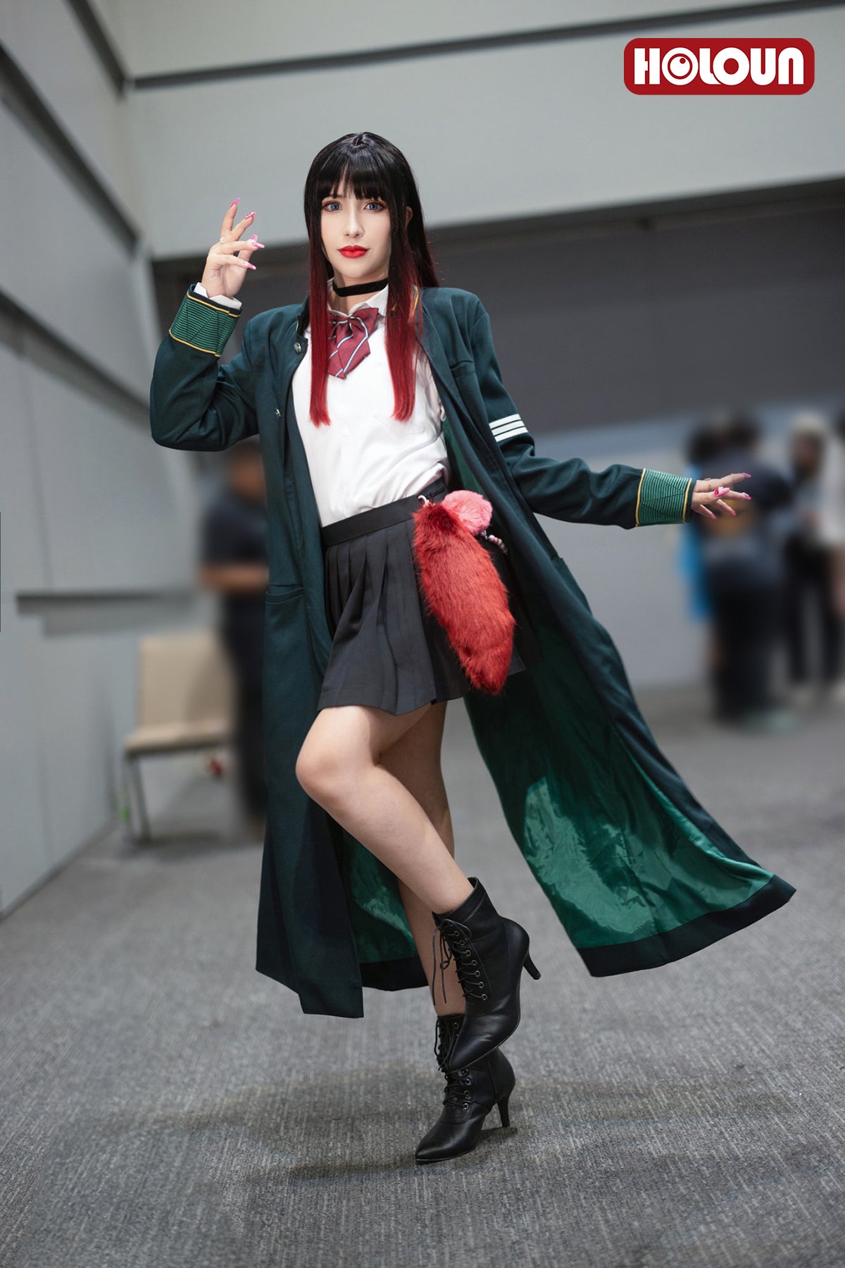 HOLOUN Wind Breaker Anime Tasuku Tsubakino Cosplay Costume Green Long Trench Coat Uniform Skirt White Shirt Choker Tie Bow-knot